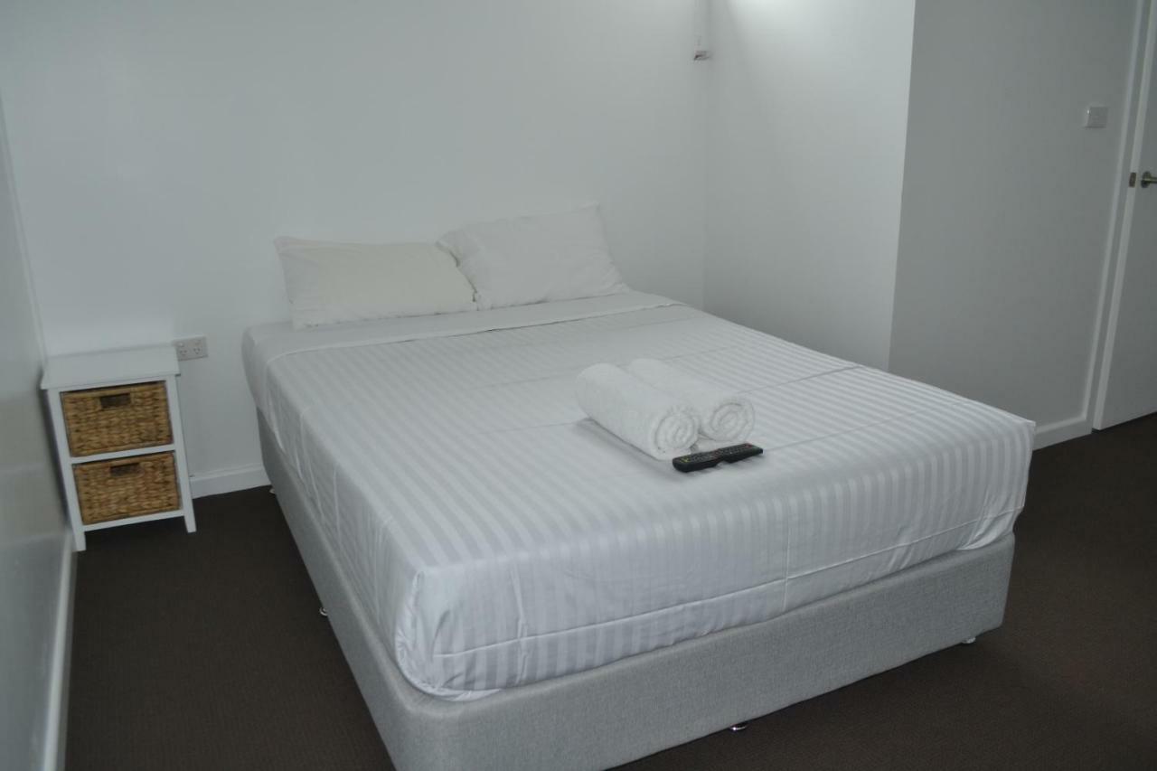 Garden Hotel Dubbo Buitenkant foto