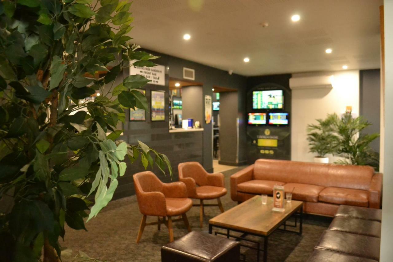 Garden Hotel Dubbo Buitenkant foto