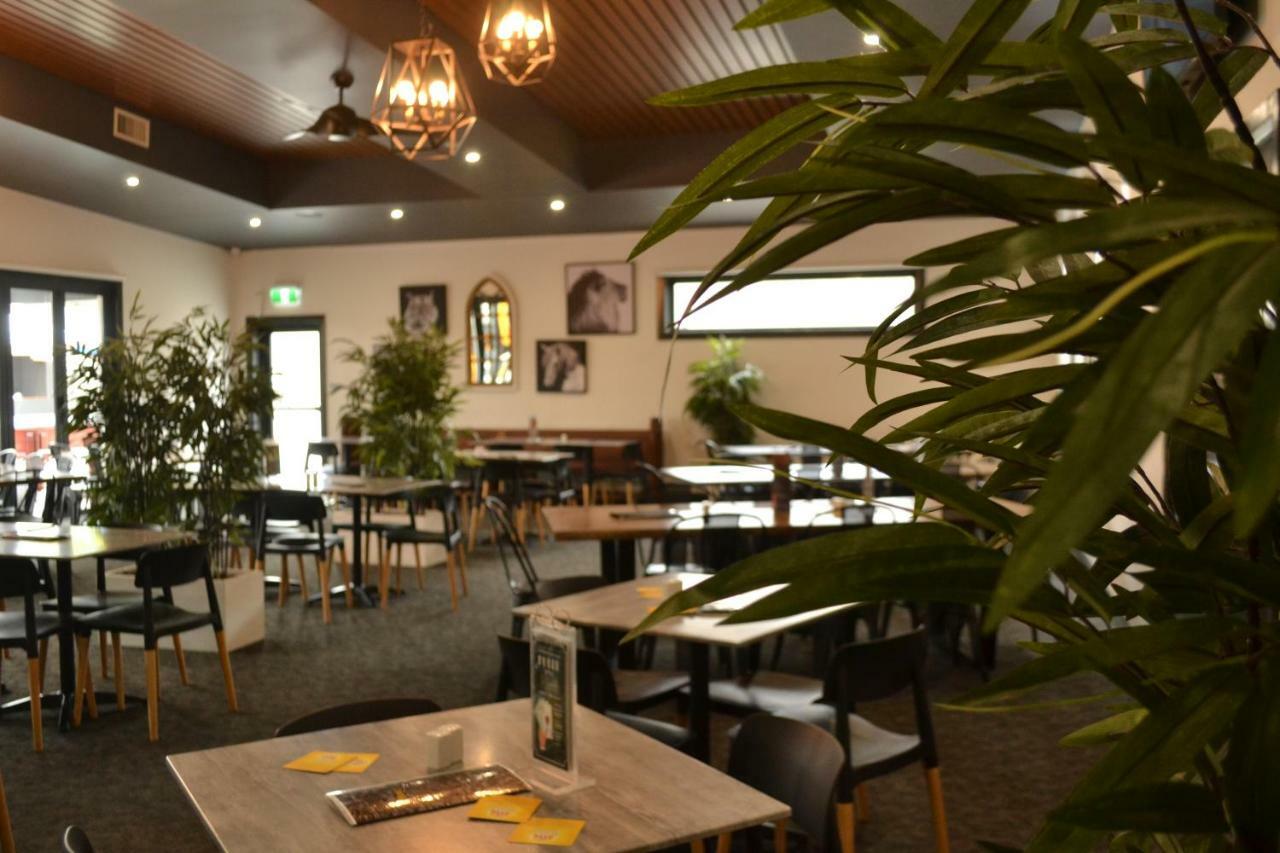 Garden Hotel Dubbo Buitenkant foto