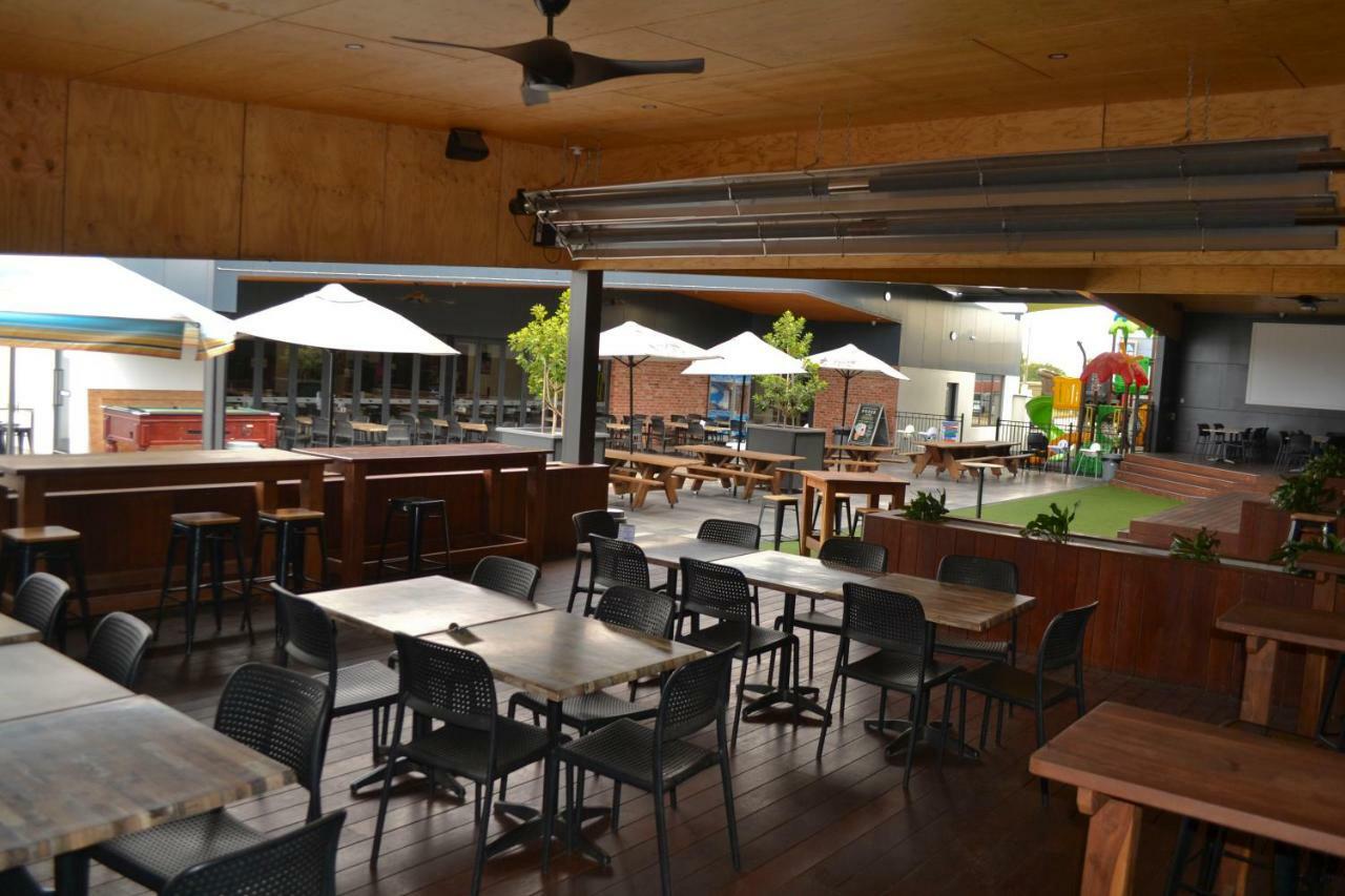 Garden Hotel Dubbo Buitenkant foto